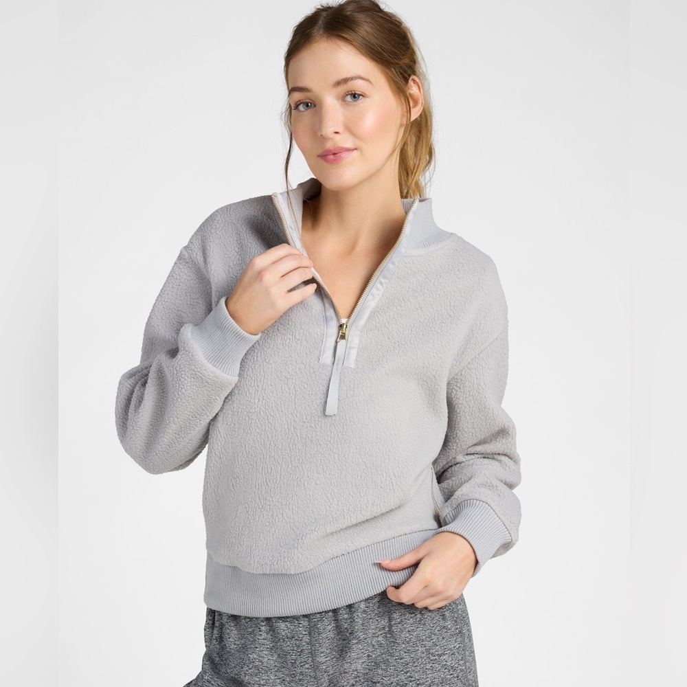 Interval quarter zip poler fleece jacket